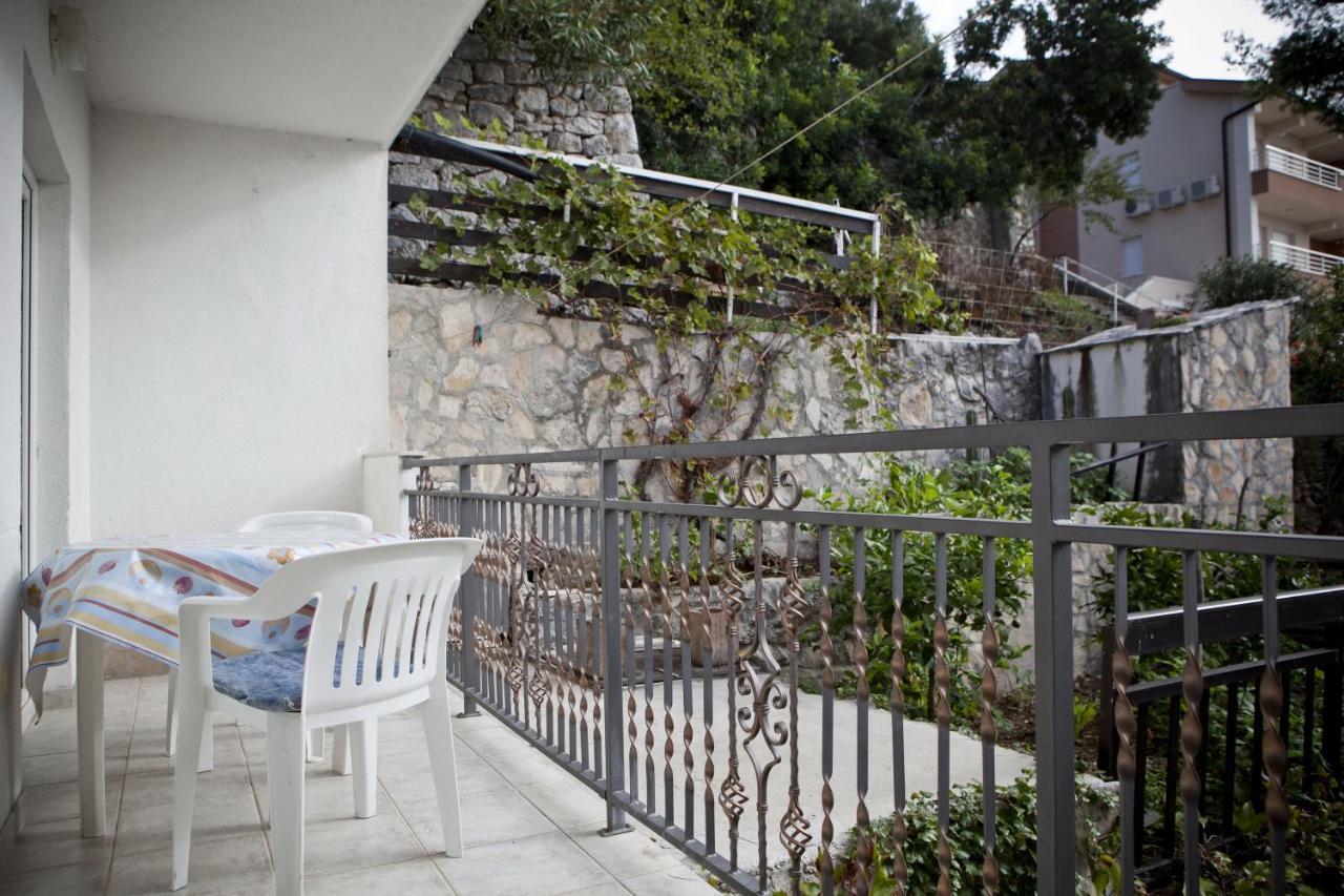 Apartments With A Parking Space Baska Voda, Makarska - 6761 Eksteriør billede