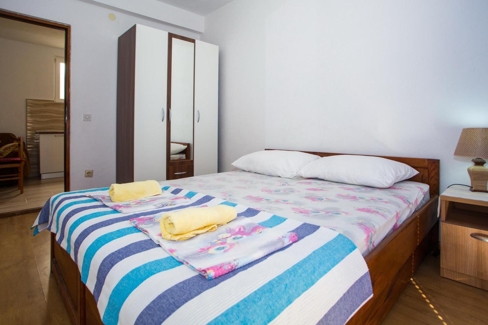 Apartments With A Parking Space Baska Voda, Makarska - 6761 Værelse billede